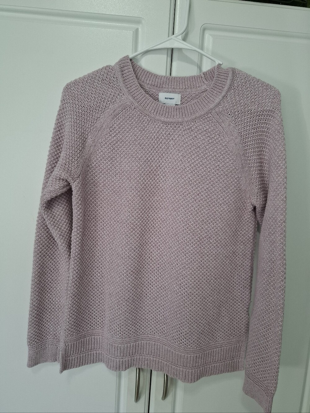 Old Navy Women's Pale Mauve Scoop Neck Textured Sweater
